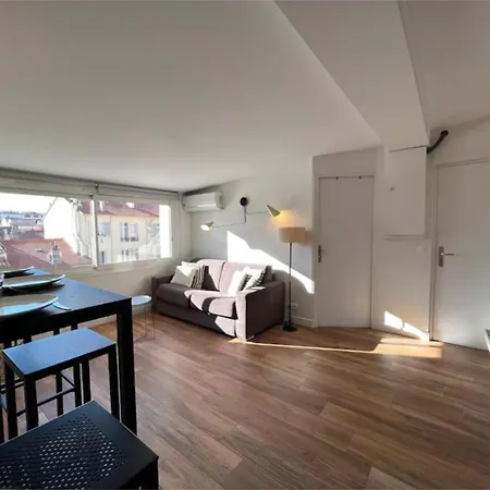 Beautiful 2 Bedroom In By Riviera Secrets Apartment